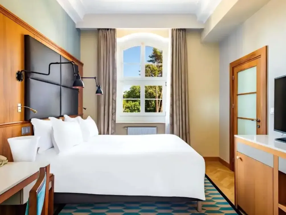 Długi pobyt w hotelu
